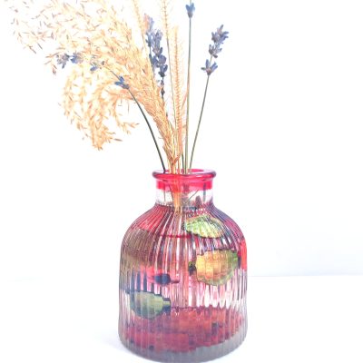 resin_red_potpourri_vase